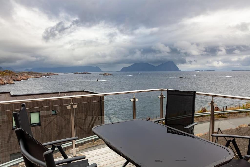 Amazing Seaview Lodge, Kabelvåg Exteriör bild